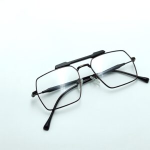 Horizontal frame for men and women